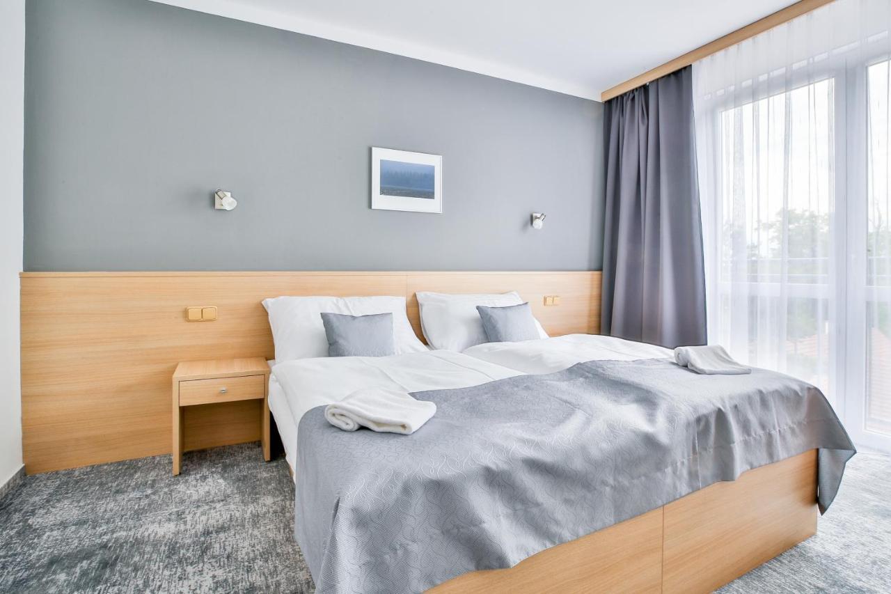 Lh Parkhotel Hluboka Nad Vltavou Congress & Wellness ภายนอก รูปภาพ
