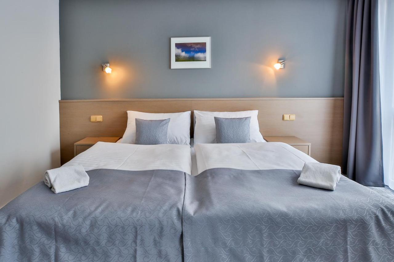 Lh Parkhotel Hluboka Nad Vltavou Congress & Wellness ภายนอก รูปภาพ